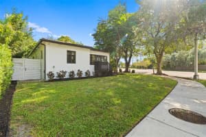 375 Sw 32nd Rd Miami, FL 33129 - MLS#A11906435