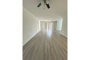 11905 Ne 2nd Ave C402 North Miami, FL 33161 - MLS#A11906448