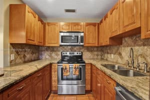 1590 Nw 98th Ter Pembroke Pines, FL 33024 - MLS#A11906457