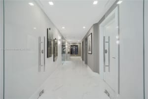 300 S Pointe Dr 4306 Miami Beach, FL 33139 - MLS#A11906490