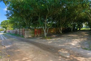 15490 Sw 209th Ave Miami, FL 33187 - MLS#A11906532