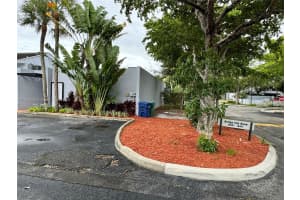 16401 Bridge End Rd, Hialeah, FL 33014, - MLS#A11906535