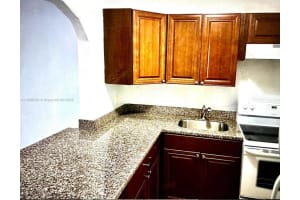 1275 W 35th St 55b, Hialeah 1275 W 35th St 55b, Hialeah