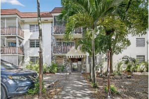 13655 Ne 10th Ave 101 North Miami, FL 33161 - MLS#A11906572