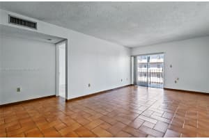 1950 W 54th St 313 Hialeah, FL 33012 - MLS#A11906588