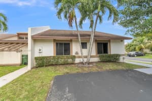 1499 Yellowthroat St 1499 Homestead, FL 33035 - MLS#A11906595