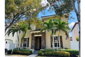 16946 Sw 90th Terr Cir Miami, FL 33196 - MLS#A11906598