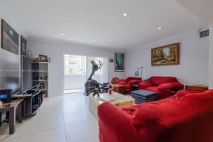 7401 Sw 82nd St 109s, Miami