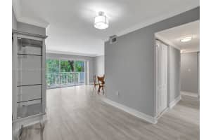 9375 Fontainebleau Blvd APT L305, Miami, FL 33172, - MLS#A11906723