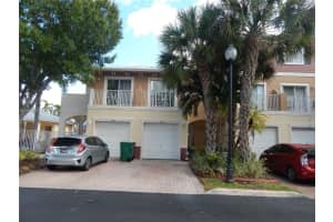 4622 Sw 75th Way 102, Davie