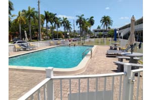 600 Layne Blvd 216 Hallandale Beach, FL 33009 - MLS#A11906743