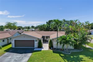 9350 Nw 43rd Mnr Sunrise, FL 33351 - MLS#A11906767