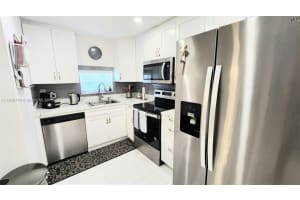 8930 S Hollybrook Blvd 106 Pembroke Pines, FL 33025 - MLS#A11906778