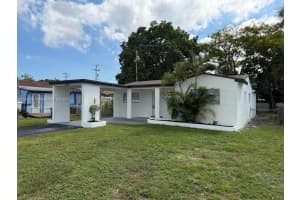 2810 Mayo St Hollywood, FL 33020 - MLS#A11906787