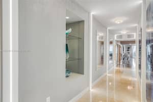 20201 E Country Club Dr 1903 Aventura, FL 33180 - MLS#A11906789