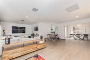 11370 Ne 8th Ave Biscayne Park, FL 33161 - MLS#A11906805