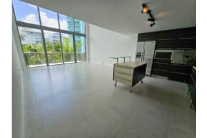 6000 Collins Ave APT 528, Miami Beach, FL 33140, - MLS#A11906842