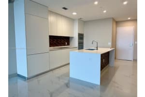 700 Ne 24 St 406, Miami