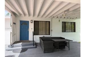 245 189th Ter Sunny Isles Beach, FL 33160 - MLS#A11906861