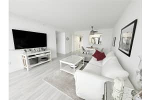 1800 Sunset Harbour Dr 2005 Miami Beach, FL 33139 - MLS#A11906865