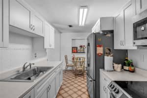 1271 NE 211th St, Miami, FL 33179, - MLS#A11906875