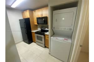 11232 SW 12th St APT 101, Pembroke Pines, FL 33025, - MLS#A11906902