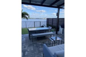 15855 Nw 90th Ct Miami Lakes, FL 33018 - MLS#A11906903