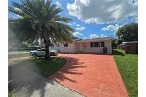 200 N 69th Ave Hollywood, FL 33024 - MLS#A11906915