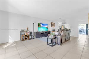 13715 Sw 84th St F Miami, FL 33183 - MLS#A11906939