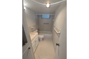 2910 Point East Dr M312, Aventura 2910 Point East Dr M312, Aventura