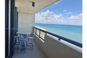 2555 Collins Ave 1707 Miami Beach, FL 33140 - MLS#A11906946