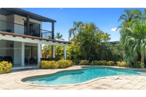 7536 W Treasure Dr, North Bay Village, FL 33141, - MLS#A11906953