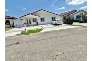 1245 Sw 141st Ave, Miami