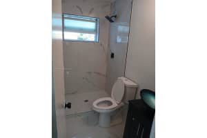 560 NW 188th St, Miami, FL 33169, - MLS#A11906995