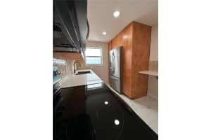 245 18th St 801 Miami Beach, FL 33139 - MLS#A11906997