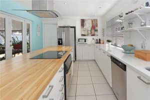 2002 N 39th Ave Hollywood, FL 33021 - MLS#A11907024