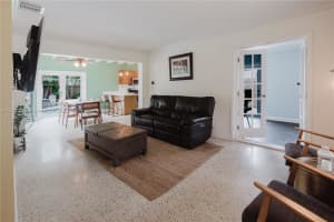 1112 N 31st Ave Hollywood, FL 33021 - MLS#A11907039