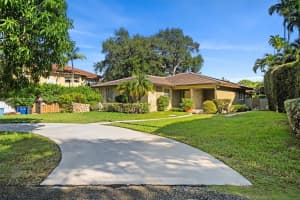 1175 NE 102nd St, Miami Shores, FL 33138, - MLS#A11907054