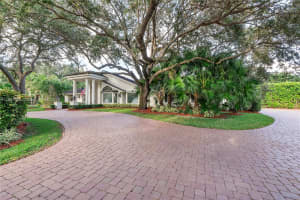 8020 Nw 47th Dr Coral Springs, FL 33067 - Off Market