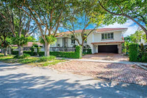 8025 Sw 91st Ave, Miami 8025 Sw 91st Ave, Miami