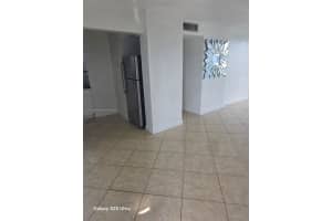 MLS# A11907112, Miami, Florida 33172