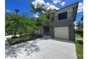 1167 Nw 2nd St, Florida City