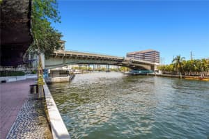 185 Sw 7th St 3100 Miami, FL 33130 - MLS#A11907174