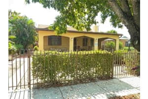2372 Sw 11th Ter Miami, FL 33135 - MLS#A11907230