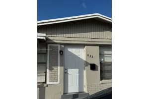 633 Nw 20th St 0 Pompano Beach, FL 33060 Sold 11/15/25