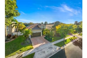 16748 Sw 16th St Pembroke Pines, FL 33027 - MLS#A11907248