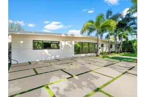 19461 Ne 22nd Rd North Miami Beach, FL 33179 - MLS#A11907296