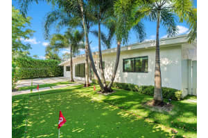 19461 Ne 22nd Rd North Miami Beach, FL 33179 - MLS#A11907296