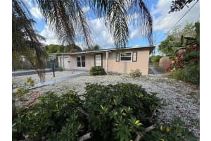 4411 Nw 24th St Lauderhill, FL 33313 - MLS#A11907304