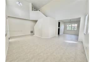 4383 Laurel Ridge Cir Weston, FL 33331 - MLS#A11907321